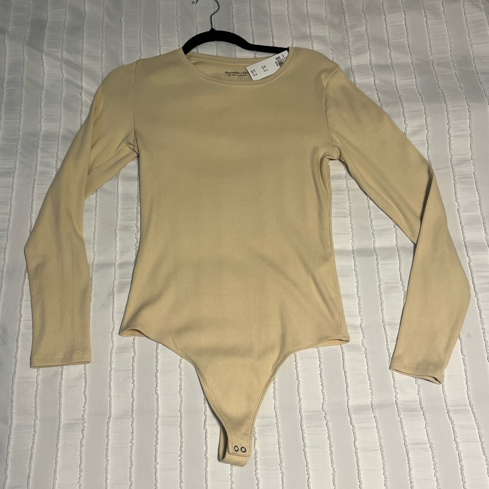 Abercrombie Soft A&F Collection Ribbed Long Sleeve bodysuit - BNWT (NEVER WORN)